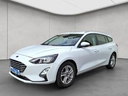 Weiß Gebraucht 2021 Ford Focus Cool & Connect Limousine | 16.290 € (Superpreis)