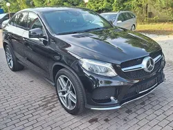 Obsidianschwarz metalliclack Gebraucht 2016 Mercedes GLE350 AMG SUV | 37.490 € (Teuer)