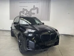 Black sapphire Gebraucht 2024 BMW X5 M Sport SUV | 77.777 € (Superpreis)