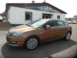 Braun Gebraucht 2015 Opel Astra Exklusiv Kombi | 8.499 € (Guter Preis)