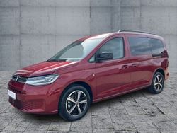 Rot Gebraucht 2024 VW Caddy Maxi Life Van / Kleinbus | 34.490 € (Fairer Preis)