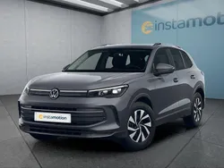 Grau Neu 2025 VW Tiguan SUV | 37.149 € (Superpreis)