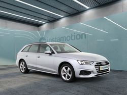 Silber Gebraucht 2024 Audi A4 Advanced Kombi | 37.850 €