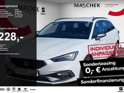 Glacial weiss metallic Gebraucht 2024 Seat Leon ST FR Kombi | 26.240 € (Fairer Preis)