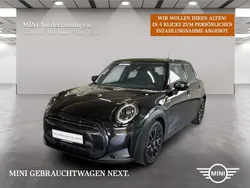 Schwarz Gebraucht 2022 Mini Cooper Kleinwagen | 25.199 € (Etwas zu teuer)