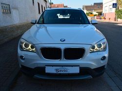 Weiß Gebraucht 2013 BMW X1 Sport Line SUV | 6.999 € (Guter Preis)