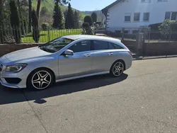 Silber Gebraucht 2015 Mercedes CLA200 Shooting Brake AMG line Kombi | 16.000 € (Fairer Preis)