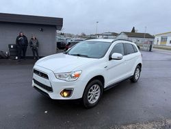 Weiß Gebraucht 2015 Mitsubishi ASX Invite SUV | 5.600 € (Teuer)