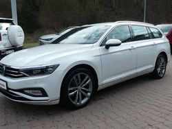 Weiß Gebraucht 2020 VW Passat Limousine | 19.990 € (Guter Preis)