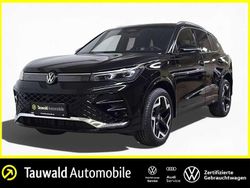 Grenadillschwarz metallic Neu 2025 VW Tiguan R-line SUV | 57.950 €