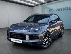 Grau Gebraucht 2024 Porsche Cayenne SUV | 100.399 € (Guter Preis)