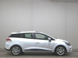 Weiss Gebraucht 2018 Renault Clio IV Limousine | 6.980 € (Guter Preis)
