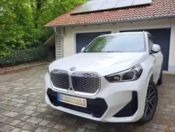 Weiß Gebraucht 2025 BMW iX1 M Sport SUV | 47.700 € (Teuer)