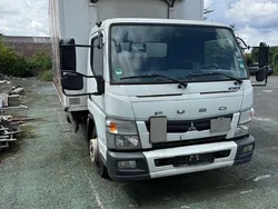 Weiß Gebraucht 2016 Mitsubishi Canter Limousine | 22.999 €
