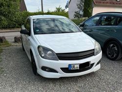 Weiß Gebraucht 2009 Opel Astra GTC OPC Coupé | 2.800 € (Guter Preis)