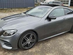Grau Gebraucht 2020 Mercedes E200 AMG line Coupé | 41.499 € (Teuer)
