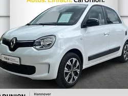 Weiß Gebraucht 2022 Renault Twingo Equilibre Kleinwagen | 10.975 € (Fairer Preis)