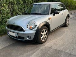 Silber Gebraucht 2009 Mini ONE Kleinwagen | 4.900 € (Fairer Preis)