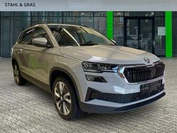 Grau Gebraucht 2022 Skoda Karoq Style SUV | 26.890 € (Fairer Preis)