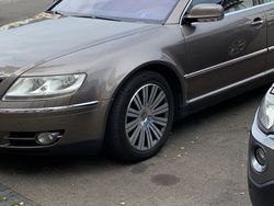 Gold Gebraucht 2006 VW Phaeton Limousine | 5.499 € (Etwas zu teuer)