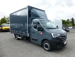 Grau Neu 2024 Renault Master Van | 48.900 € (Teuer)
