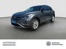 Indiumgrau schwarz (metallic) Gebraucht 2024 VW T-Roc Business SUV | 29.850 € (Fairer Preis)