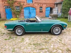 Grün Gebraucht 1972 Triumph TR6 Cabrio | 17.000 €