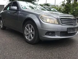 Grau Gebraucht 2009 Mercedes C200 Limousine | 3.800 € (Superpreis)