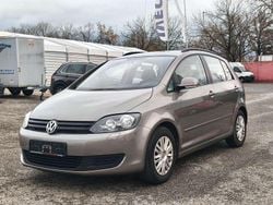 Kaschmirbraun metallic Gebraucht 2013 VW Golf VII Trendline Kleinwagen | 6.800 € (Guter Preis)