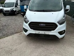 Weiß Gebraucht 2020 Ford Transit Custom Trend Van / Kleinbus | 17.850 € (Superpreis)