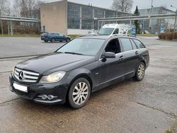 Schwarz Gebraucht 2011 Mercedes C180 Avantgarde Limousine | 6.900 € (Fairer Preis)