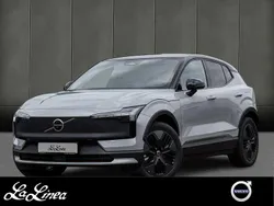 Grau Gebraucht 2025 Volvo EX30 CC Performance SUV | 48.930 € (Guter Preis)
