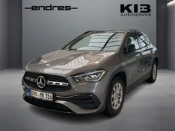 Mountaingrau metallic Gebraucht 2023 Mercedes GLA250 AMG line SUV | 41.470 € (Etwas zu teuer)