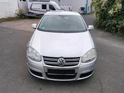 Silber Gebraucht 2006 VW Jetta Comfortline Limousine | 2.600 € (Guter Preis)