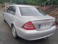 Silber Gebraucht 2001 Mercedes C180 Limousine | 2.800 € (Fairer Preis)