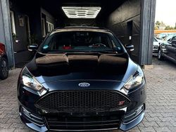 Schwarz Gebraucht 2018 Ford Focus ST Kleinwagen | 16.790 € (Guter Preis)