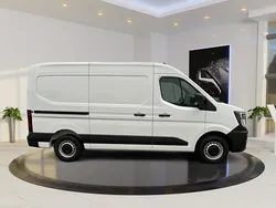 Neu 2025 Renault Master Van | 38.690 € (Guter Preis)