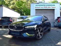 Onyx black / metallic Gebraucht 2022 Volvo V60 Kombi | 30.999 € (Superpreis)