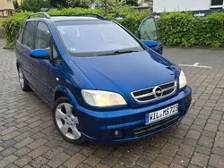 Blau Gebraucht 2005 Opel Zafira Edition Van / Kleinbus | 2.500 € (Fairer Preis)