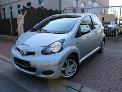 Silber Gebraucht 2009 Toyota Aygo Basis Kleinwagen | 3.999 € (Etwas zu teuer)