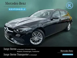 Unilack schwarz Gebraucht 2023 Mercedes C200 Kombi | 29.790 € (Guter Preis)