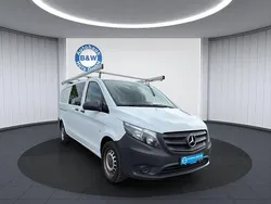 Arktikweiss Gebraucht 2021 Mercedes Vito Van / Kleinbus | 32.999 € (Guter Preis)