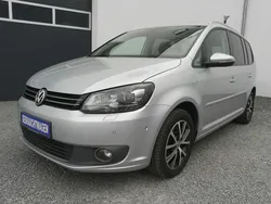 Silber Gebraucht 2012 VW Touran Highline Van / Kleinbus | 6.950 € (Guter Preis)