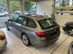 Grau Gebraucht 2015 BMW 530 Comfort Edition Kombi | 12.490 €