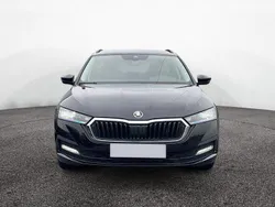 Schwarzmagic perleffekt Gebraucht 2022 Skoda Octavia Ambition Kombi | 23.690 € (Superpreis)