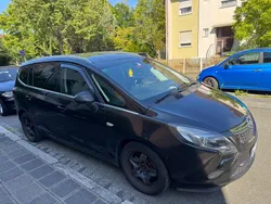 Schwarz Gebraucht 2012 Opel Zafira Tourer Active Van / Kleinbus | 3.900 € (Superpreis)