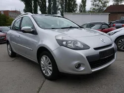 Grau Gebraucht 2011 Renault Clio GrandTour Dynamique Kombi | 3.499 €