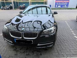 Schwarz Gebraucht 2015 BMW 520 Limousine | 14.499 € (Fairer Preis)