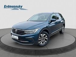 Nightshade blue (blau) Gebraucht 2022 VW Tiguan Active SUV | 28.690 € (Fairer Preis)