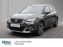 Cliff grau / midnight schwarz Neu 2025 Seat Arona Xperience SUV | 29.790 € (Teuer)